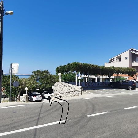 Apartmani Luka Rtina Exterior photo